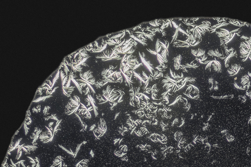 Illustration for article titled Narcotics and Medicines Look Beautiful Under a Microscope